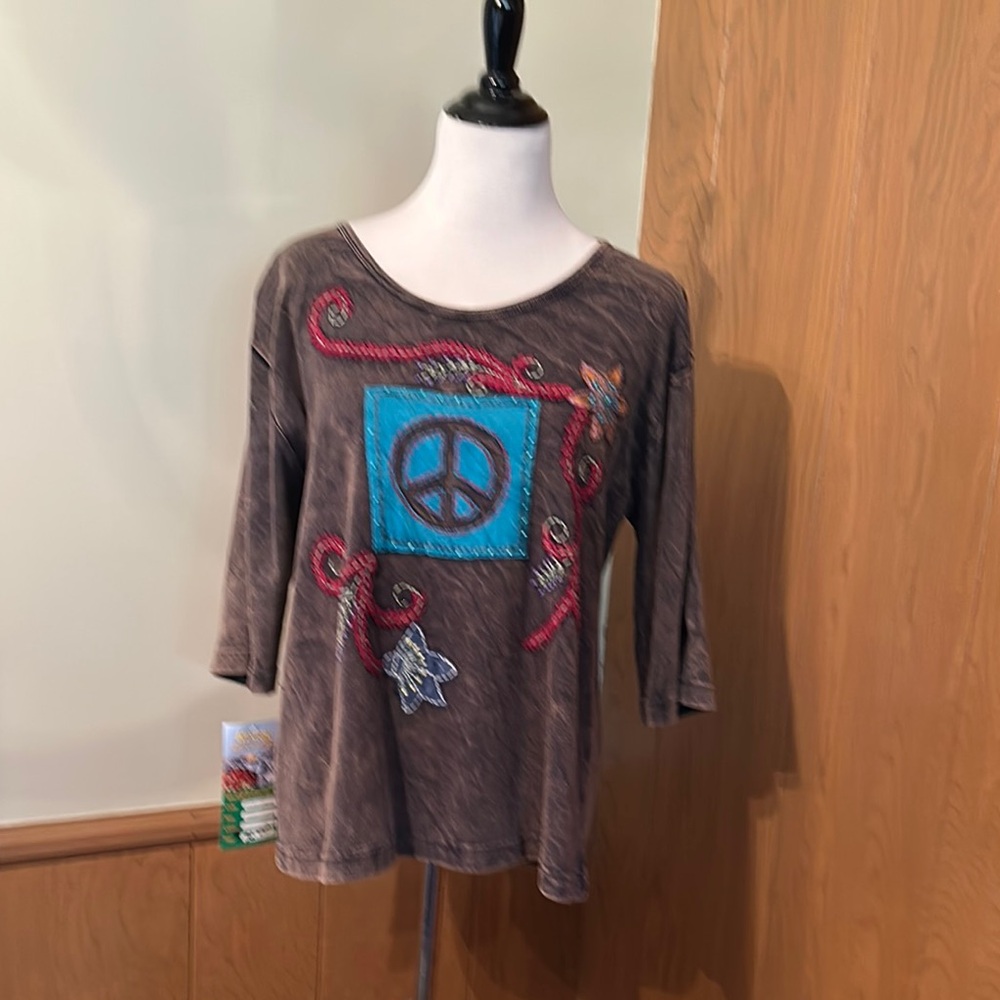 Brown Graphic Women's Top